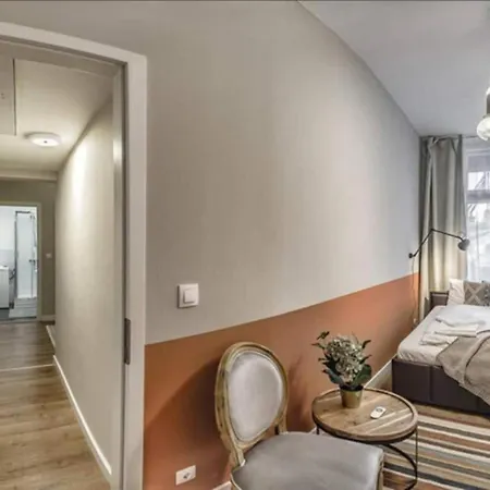 True Gem Downtown Next To Synagogue And Gozsdu Garden Area * Budapešť