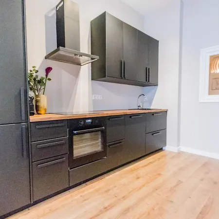 True Gem Downtown Next To Synagogue And Gozsdu Garden Area