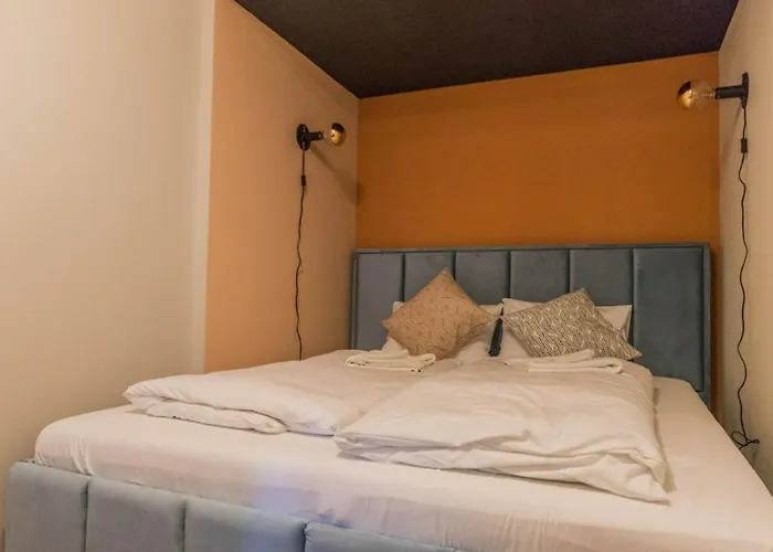 True Gem Downtown Next To Synagogue And Gozsdu Garden Area Appartement *