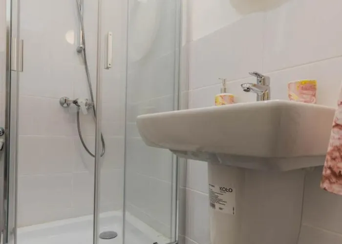 True Gem Downtown Next To Synagogue And Gozsdu Garden Area 아파트 부다페스트