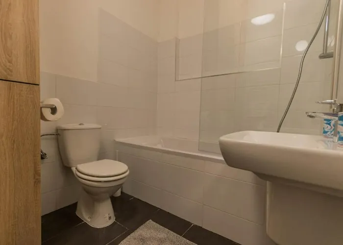 True Gem Downtown Next To Synagogue And Gozsdu Garden Area 부다페스트