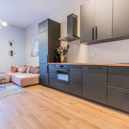 Daire True Gem Downtown Next To Synagogue And Gozsdu Garden Area
