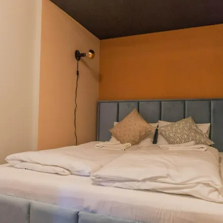 True Gem Downtown Next To Synagogue And Gozsdu Garden Area Lejlighed *