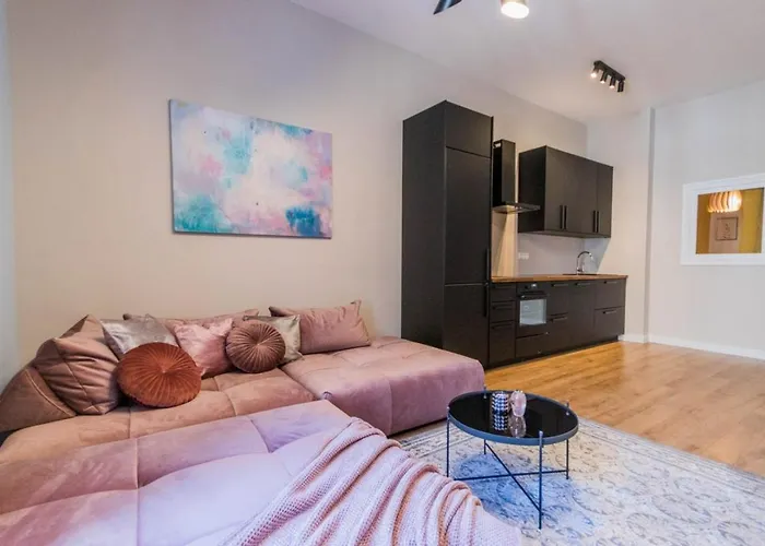True Gem Downtown Next To Synagogue And Gozsdu Garden Area * Budapešť