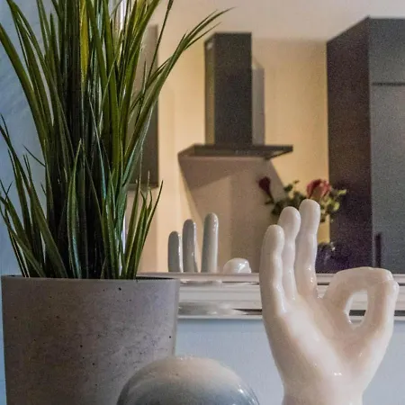 Apartment True Gem Downtown Next To Synagogue And Gozsdu Garden Area Budapest